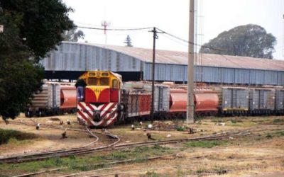 El ferrocarril transporta pocas cargas por sus malas condiciones