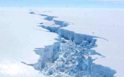 Gigantesco desprendimiento de un iceberg anunció la NASA