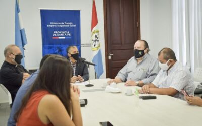 Acuerdan crear «comité único» para asegurar presencialidad docente en escuelas privadas