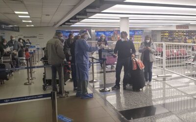 Detectaron otro caso positivo con la cepa Delta de Coronavirus en una viajera santafesina procedente de Estados Unidos