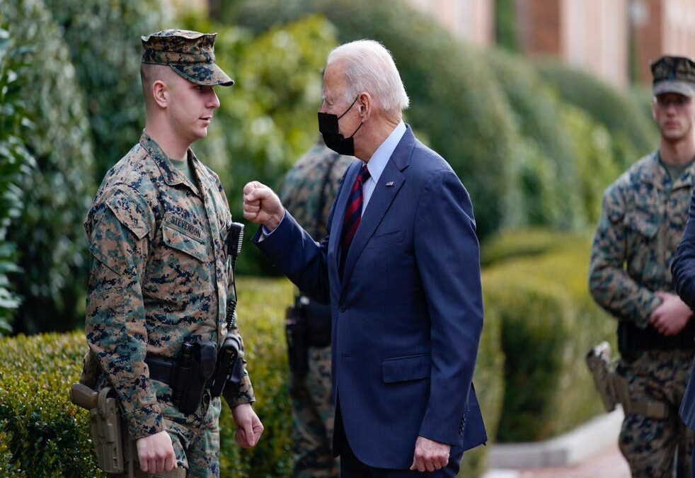 Joe Biden anunció que no enviará tropas a Ucrania para evacuar a estadounidenses