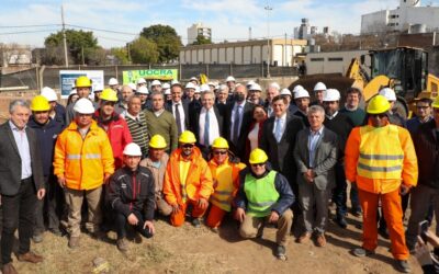 Fernández y Perotti participaron del inicio obras de ampliación de plantas potabilizadoras en Santa Fe y Granadero Baigorria