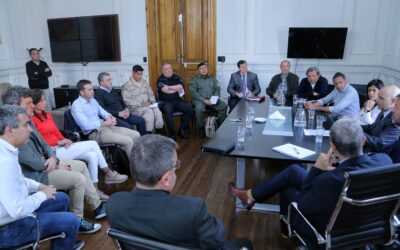 La ‘Casa Gris’ analizó rediseño de operativos de seguridad de las Fuerzas de Seguridad con intendentes del Gran Rosario