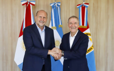 Perotti y Schiaretti encabezaron la apertura de ofertas para la ejecución del Bloque A del Acueducto Biprovincial