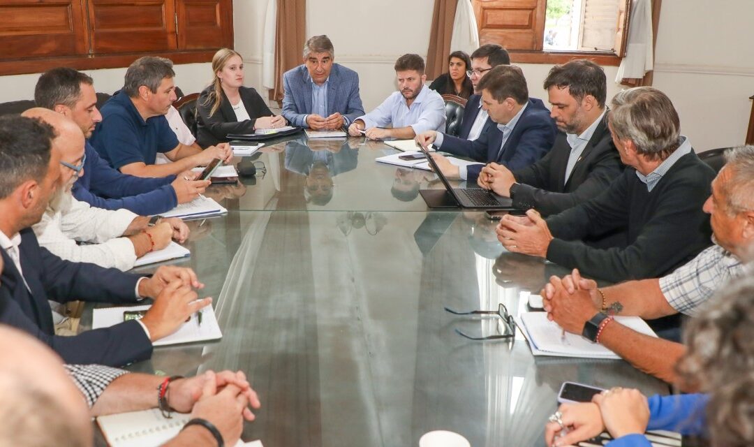 Inundaciones: El Gobierno de Santa Fe ya prepara ayuda para enviar a las poblaciones afectadas