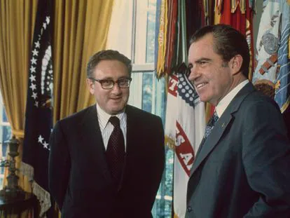 Henry Kissinger, el dueño del poder detrás del trono, que había nacido en la Baviera alemana