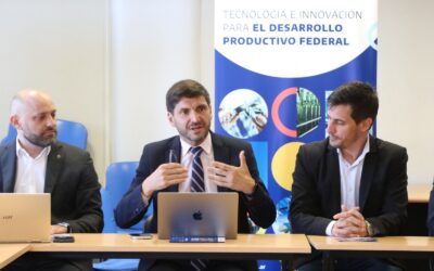 En Presidente Roca celebró Maximiliano Pullaro su primera reunión de gabinete