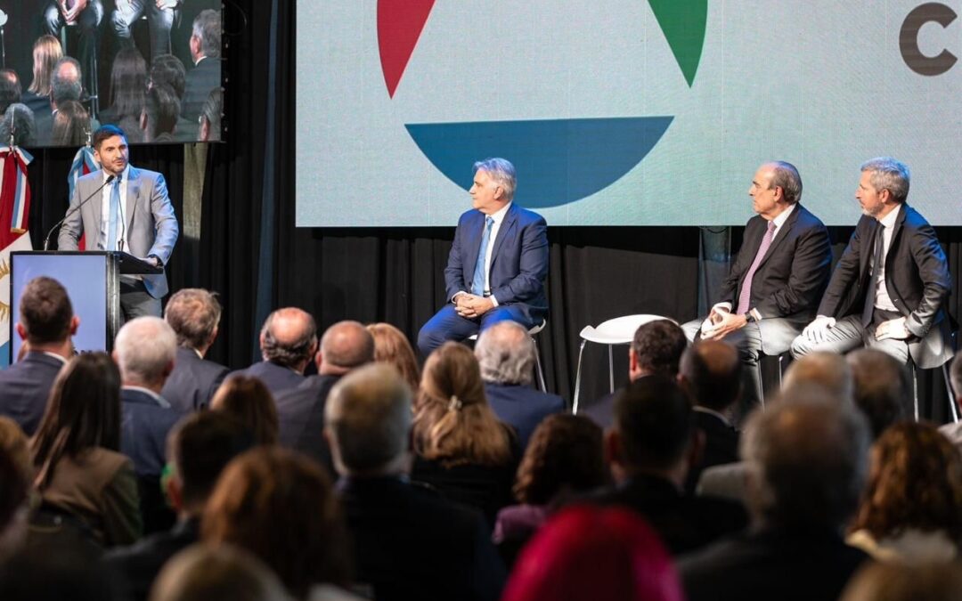 Pullaro habló de «federalismo» y «solidaridad» en el nuevo Encuentro de la Región Centro