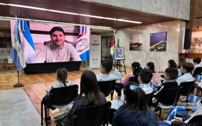 Pullaro tomó juramento de fidelidad a la Bandera a escolares de escuela porteña