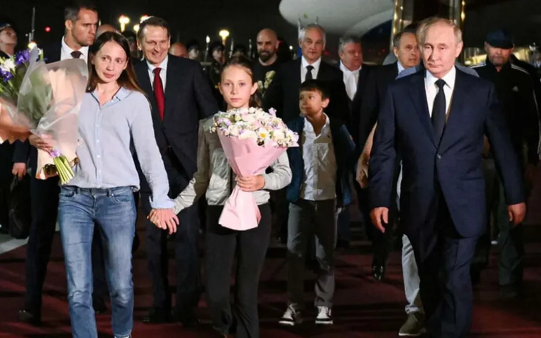 Las cloacas de la política: Eslovenia condenó a espías rusos con falsa identidad argentina