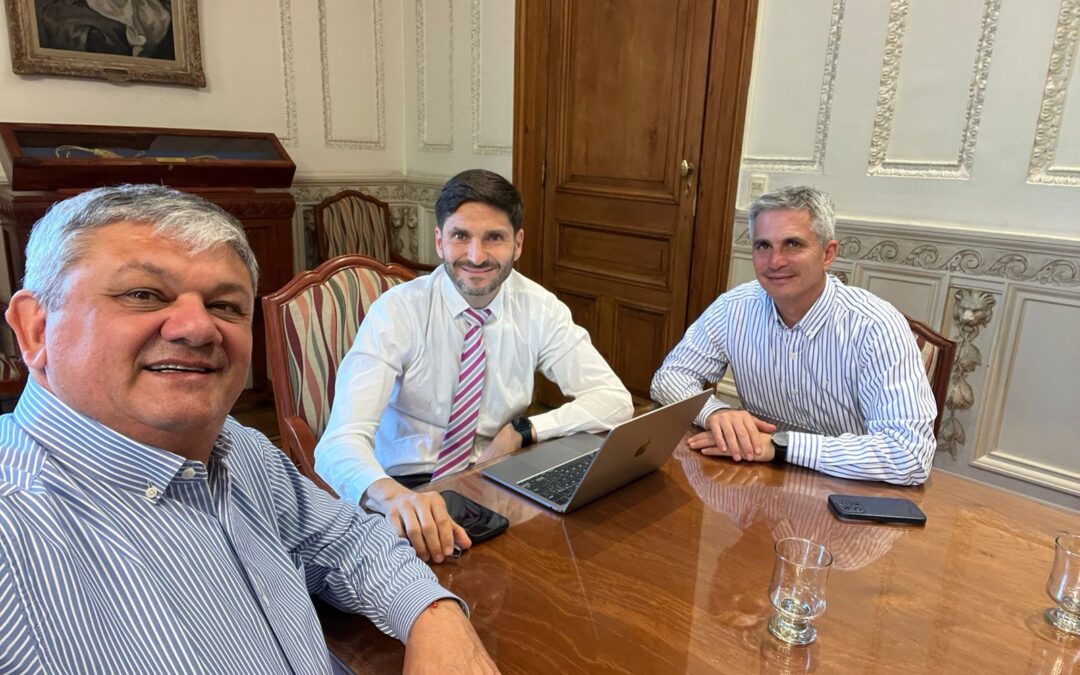 Ricci y Pullaro planificaron obras urbanas como cloacas y nueva central de monitoreo