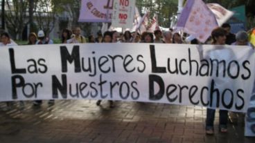 Relevamiento de Observatorio de Violencias da cuenta de 294 femicidios en Santa Fe, pero 13 son de Rosario