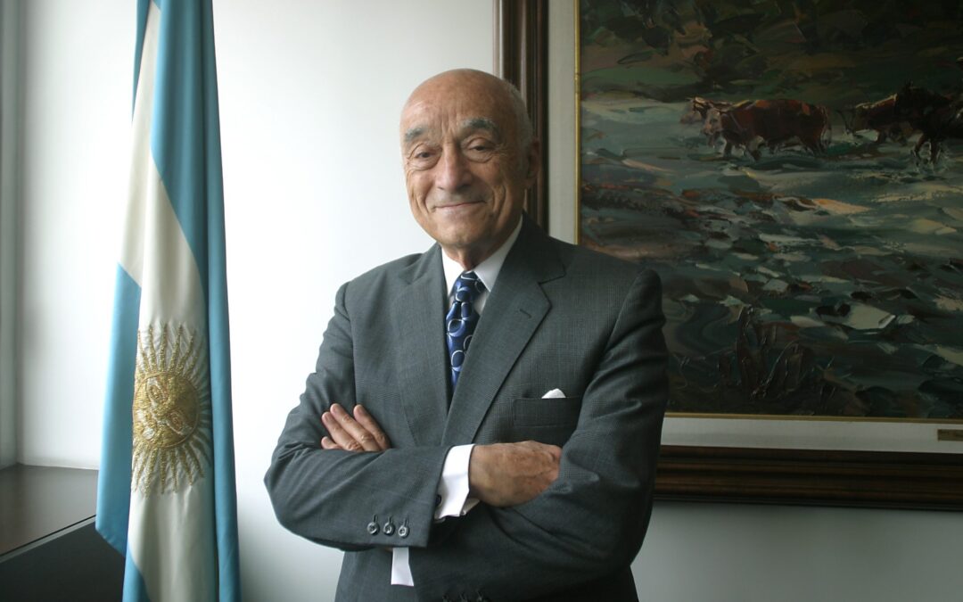 A los 99 años falleció el ingeniero Enrique Eskenazi, presidente del Grupo Petersen