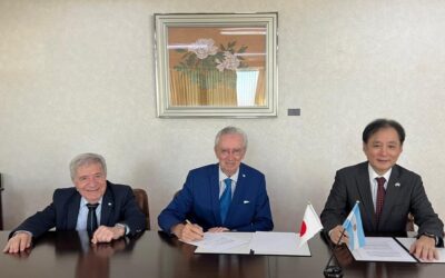 Embajada del Japón concretó importante donación de equipos médicos al Hospital Centenario de Rosario