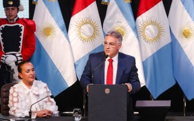 Martín Llaryora convocó a «defender de los valores de la democracia» al abrir las sesiones ordinarias del Congreso provincial