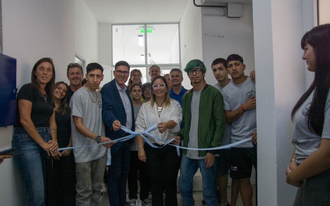 Inauguraron dos nuevas aulas en escuela de Villa Gobernador Gálvez en el marco del programa ‘1000 Aulas’
