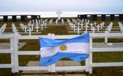 Estuvimos en el cementerio de Darwin, y supimos que no estábamos solos