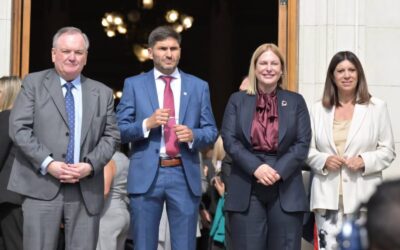 Clara García sostuvo que «como socialistas seremos protagonistas activos de la reforma» constitucional