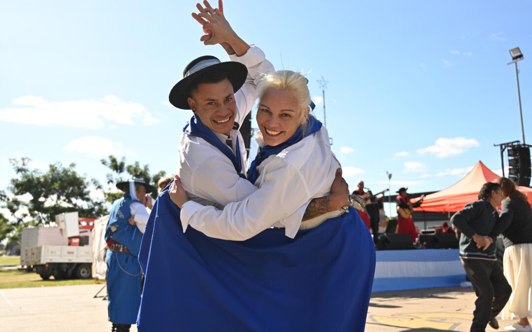 Festival Chamamecero en Villa Gobernador Gálvez para celebrar la Revolución de Mayo de 1810