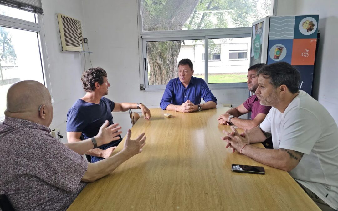 Raimundo recorrió la futura biorrefinería ‘Santa Fe Bio’, que se levanta en la histórica destilería YPF
