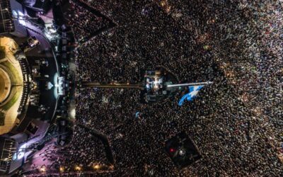‘Fito’ Páez la rompió en el Monumento a la Bandera y los rosarinos bailaron al son de su música