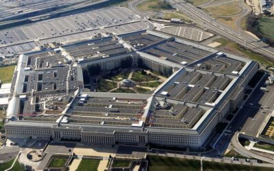 Medio Oriente sangra: El Pentágono inició planes para atacar las defensas iraníes en el estrecho de Ormúz