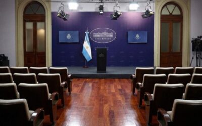 Fascismo puro: El presidente Javier Milei prohibió el ingreso de los periodistas acreditados a la Casa Rosada