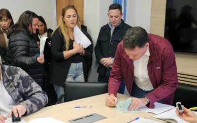 San Lorenzo: La Municipalidad entregó más de 250 millones de pesos para realizar obras en establecimientos educativos